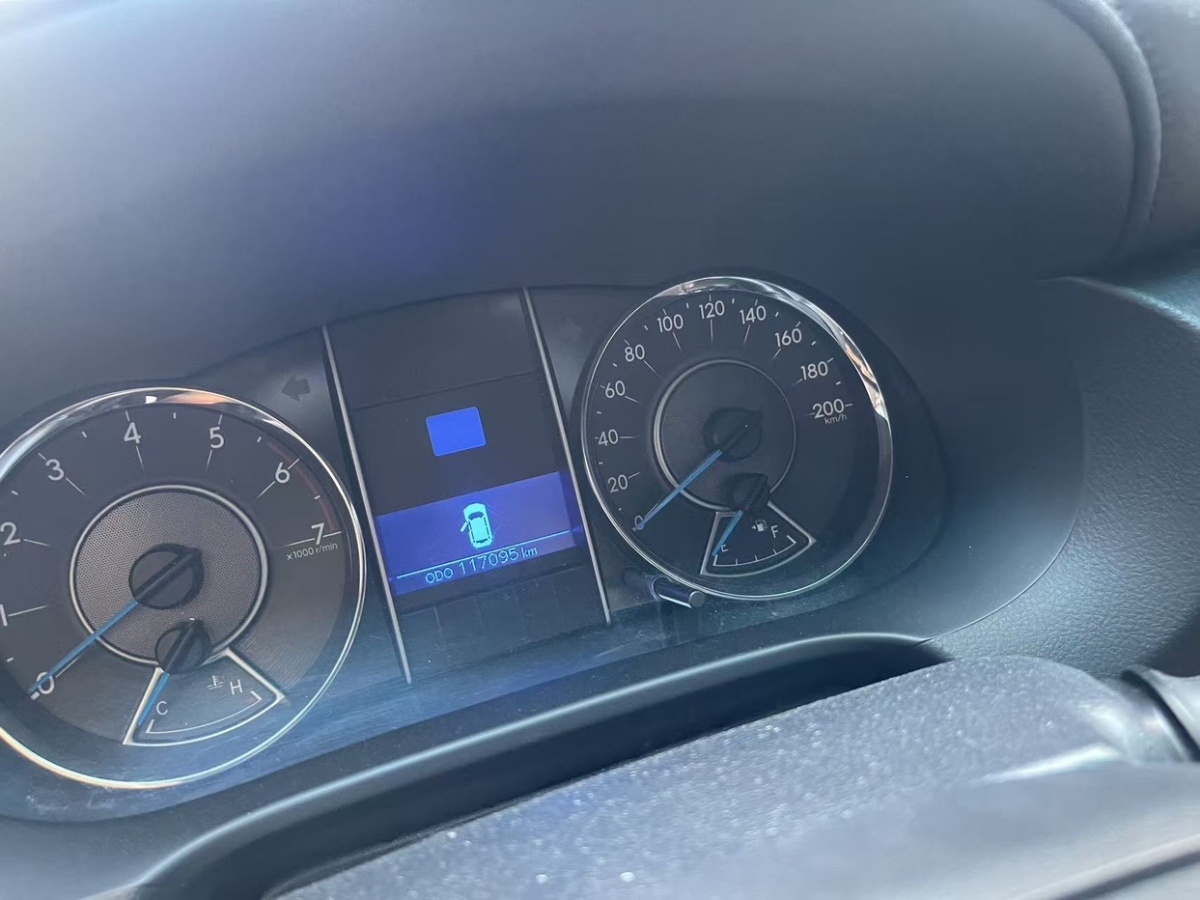 Toyota Fortuner 2017 #6 Toyota Fortuner 2017 immagine di auto #6