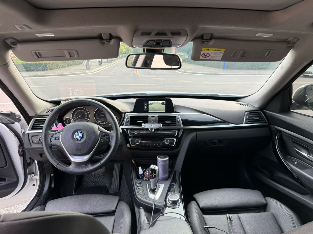 BMW 3 Series GT 2019 immagine di auto #6