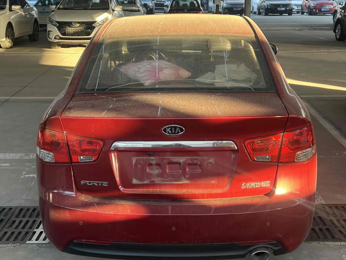 Kia Forte 2011 imagen de coche #6