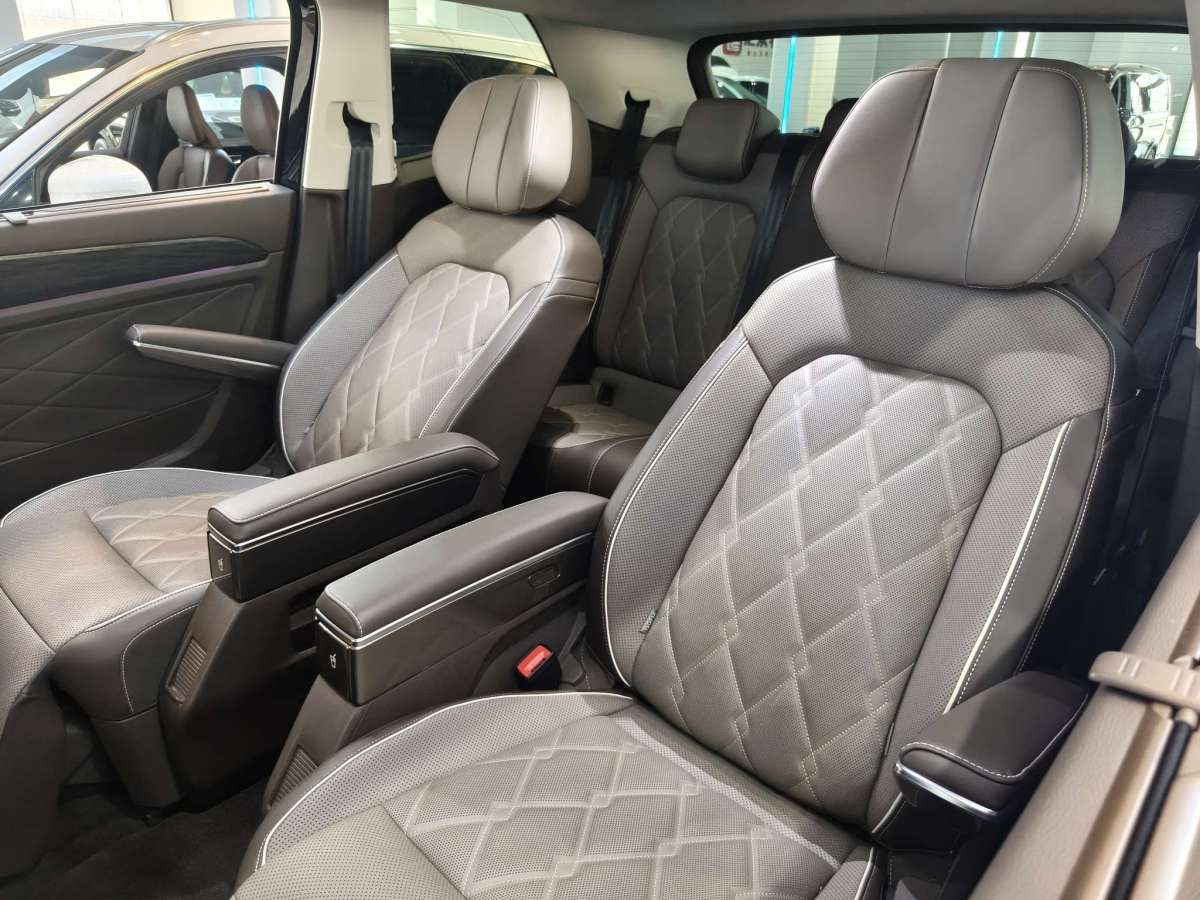 Volkswagen Viloran 2024 car image #6