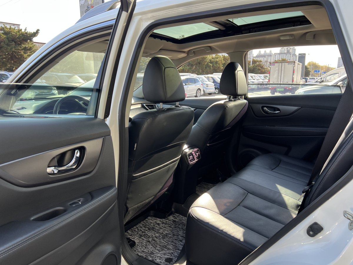 Nissan X-Trail (Imported) 2016 car image #6