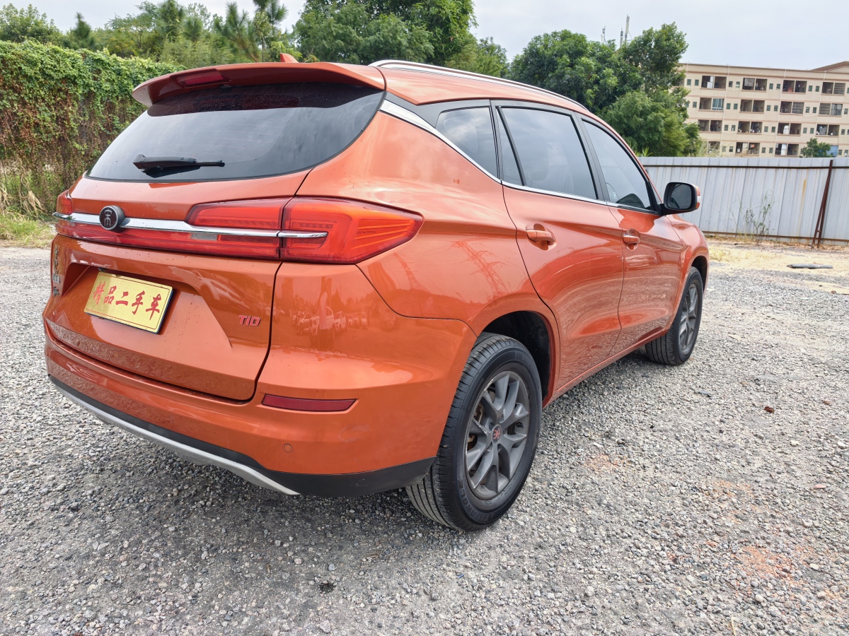 BYD Song 2018 car image #6