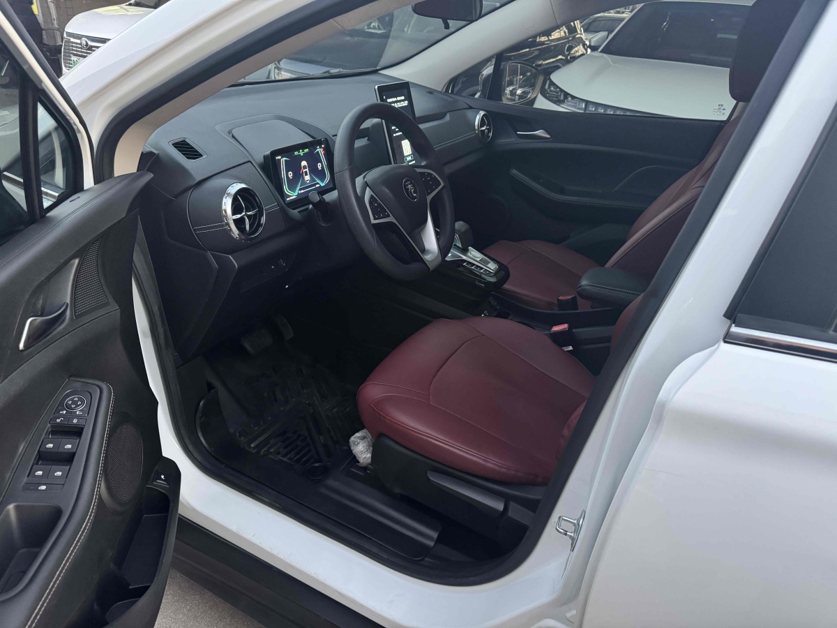 BYD Yuan 2020 car image #6