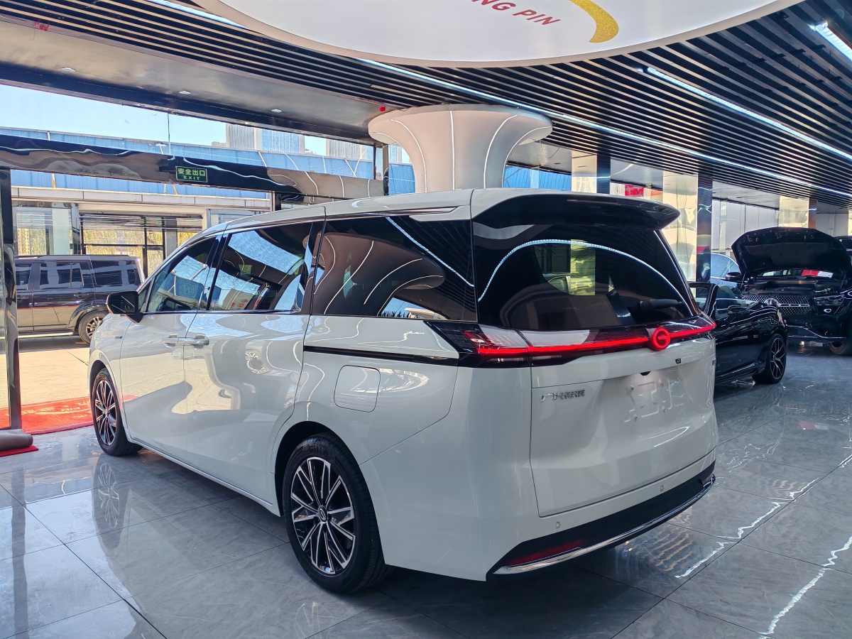 GAC Trumpchi E8 New Energy 2025 #6 GAC Trumpchi E8 New Energy 2025 car image #6