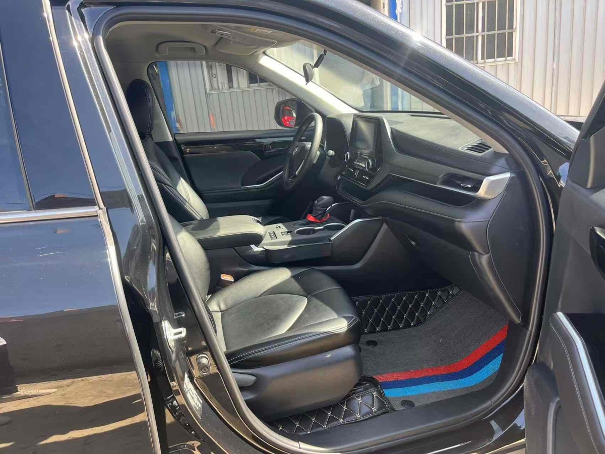 Toyota Highlander (Imported) 2021 car image #6