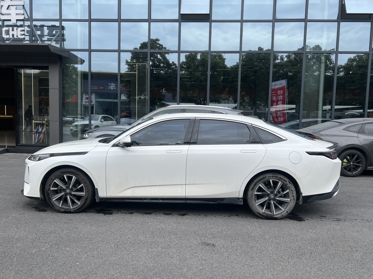 Changan Lamore 2023 car image #6