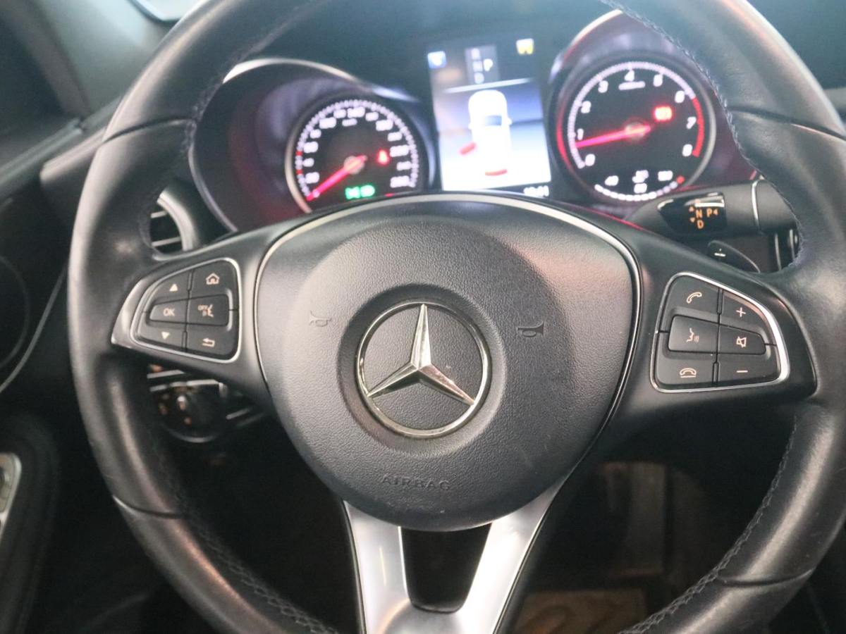 Mercedes-Benz 2018 car image #6
