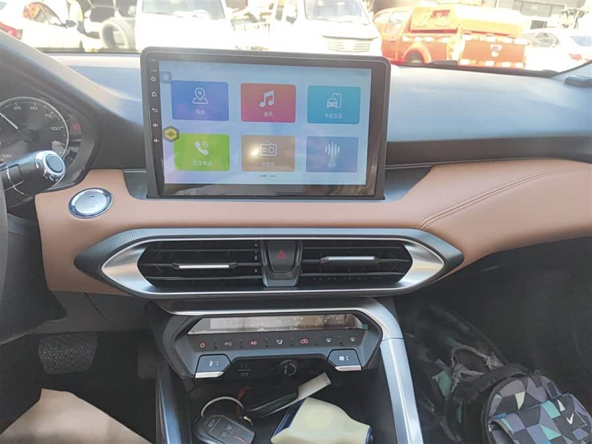 Kaiyi Xuandu EV 2025 #6 Kaiyi Xuandu EV 2025 car image #6