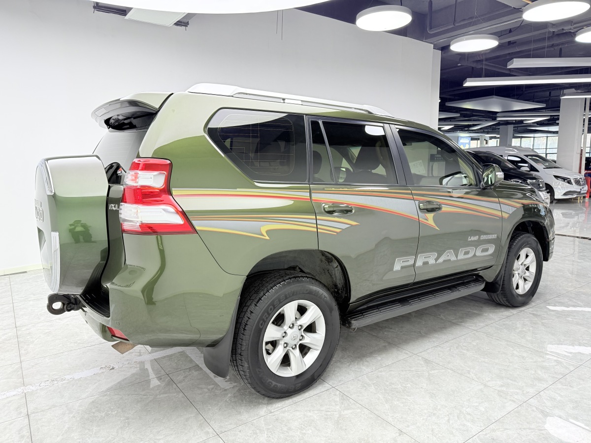 Toyota 2013 car image #6