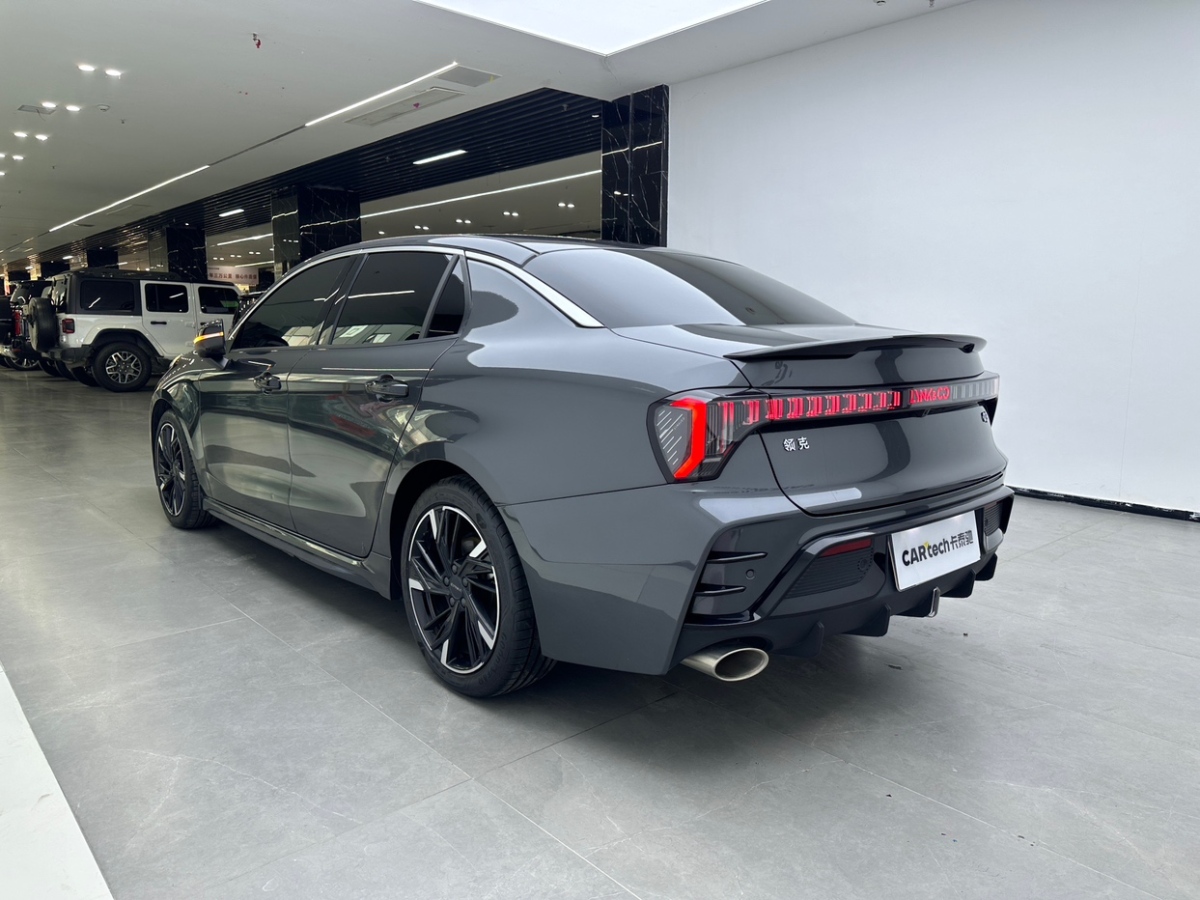 Lynk & Co 03 2024 car image #6