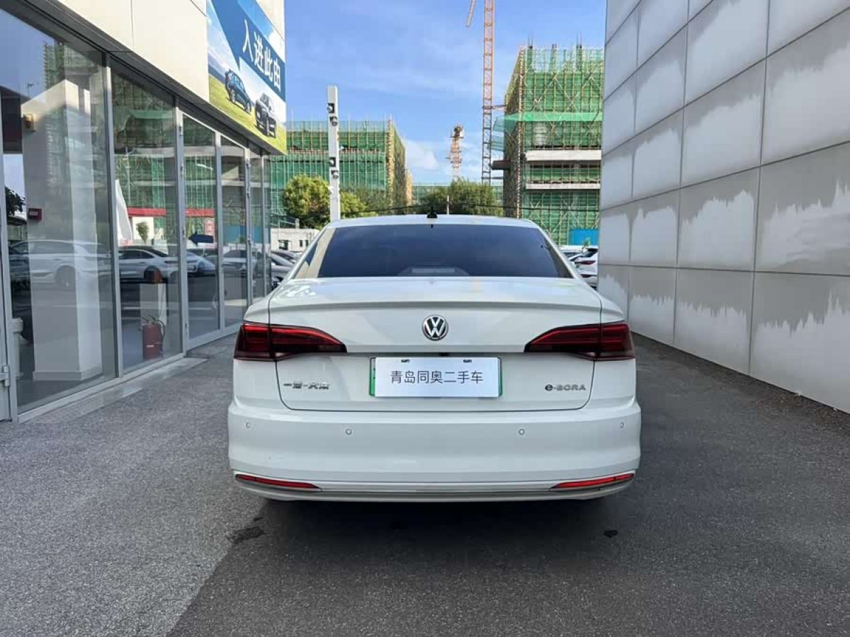 Volkswagen Bora Pure Electric 2019 صورة سيارة #6