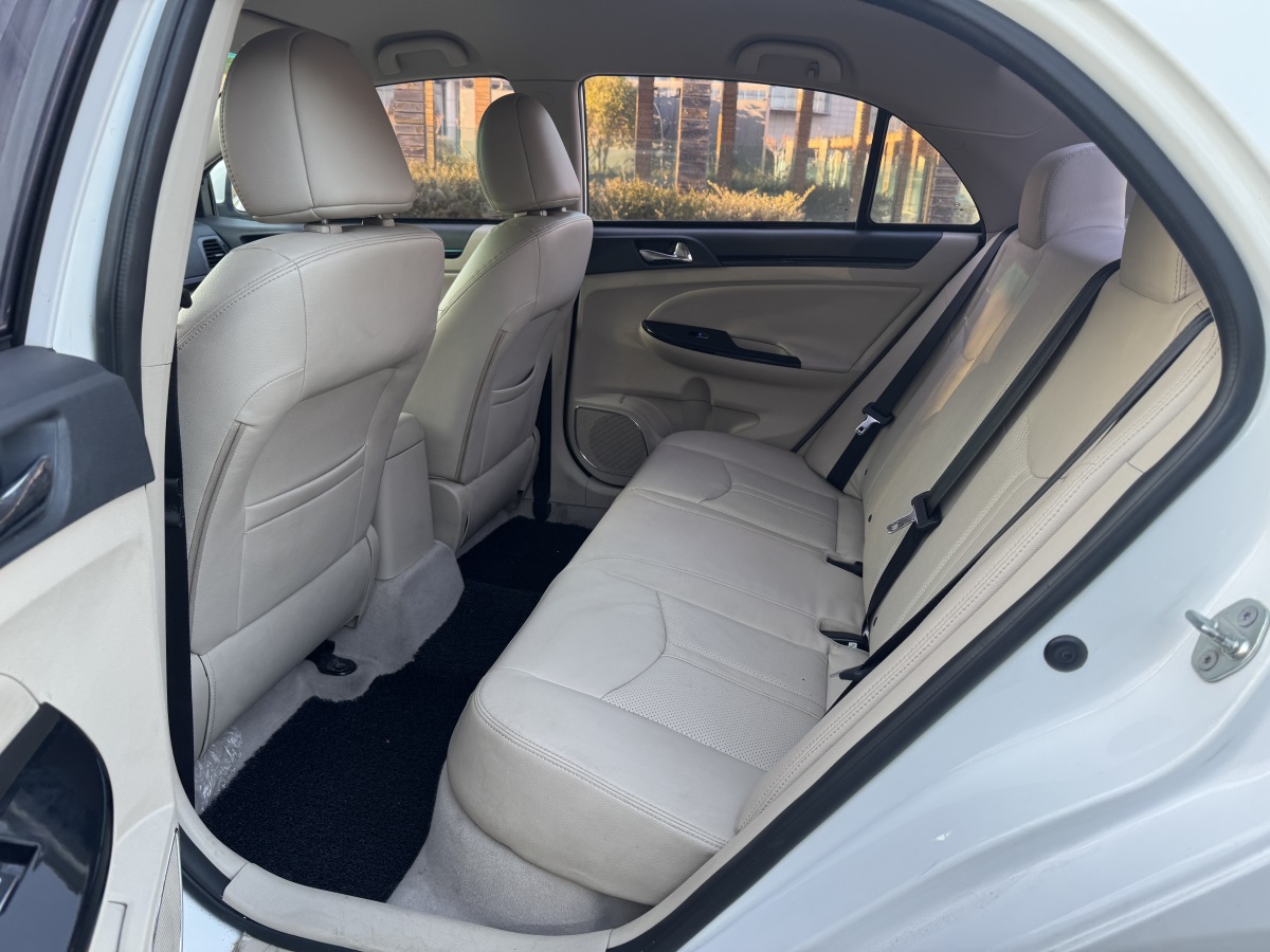 BYD e5 2018 #6 BYD e5 2018 car image #6