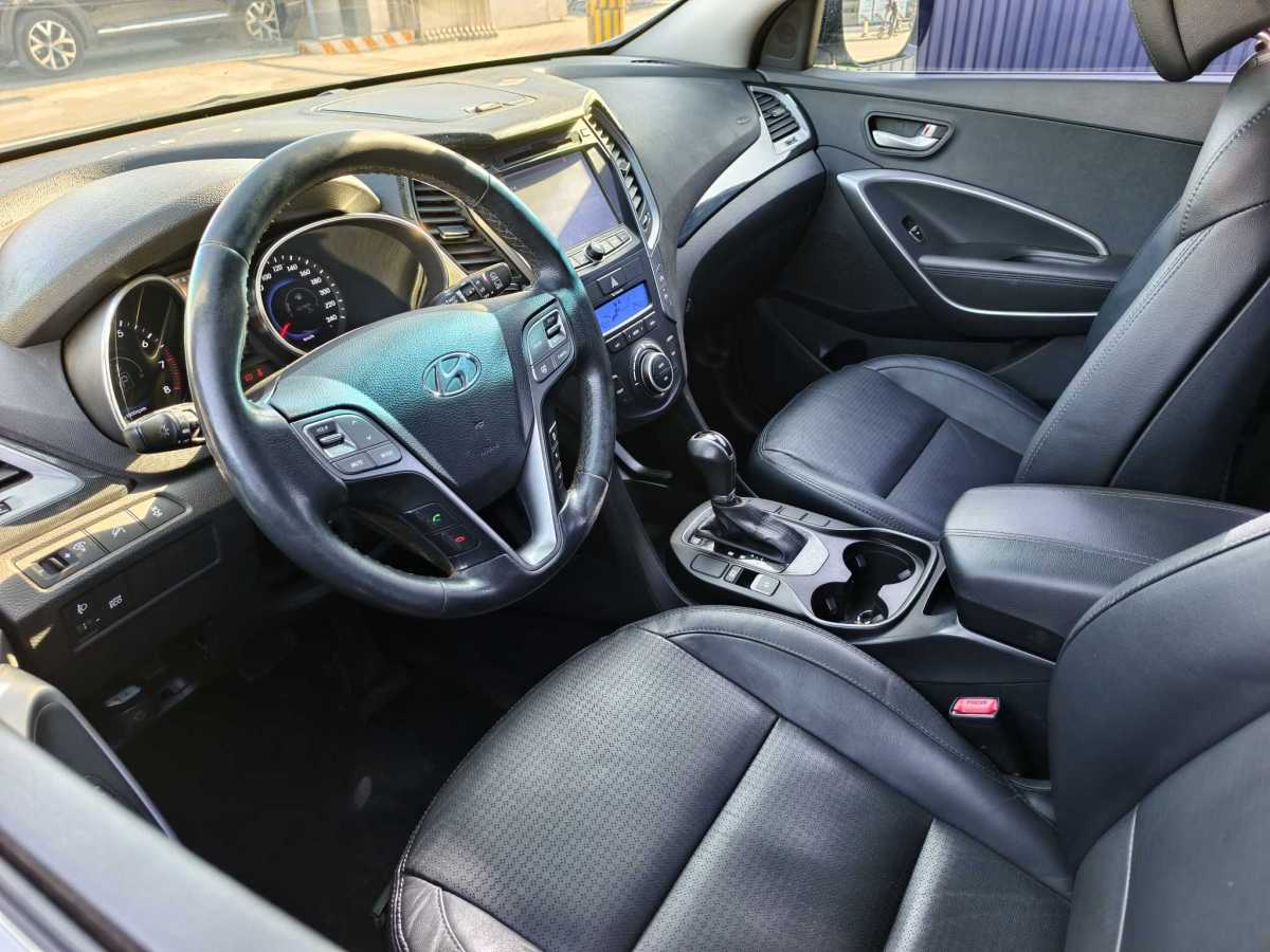 Hyundai Santa Fe 2014 #6 Hyundai Santa Fe 2014 car image #6