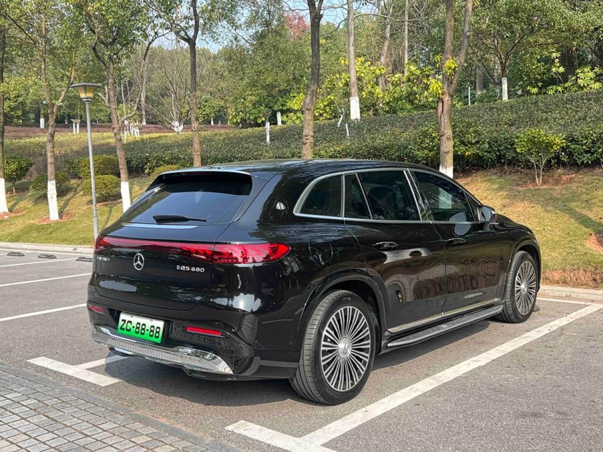 Mercedes-Benz MaybachEQS SUV 2025 car image #6