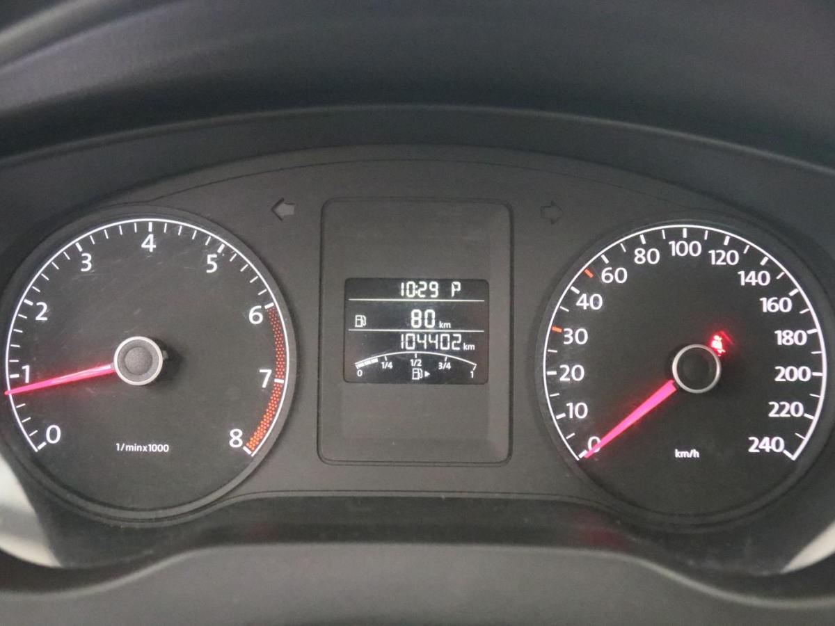 Volkswagen Sagitar 2013 immagine di auto #6