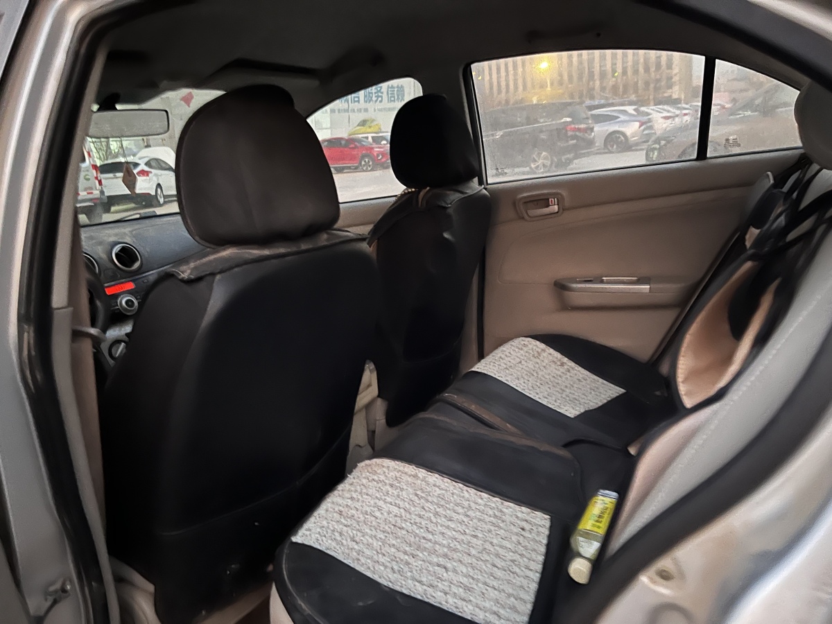 Changan Alsvin V3 2013 car image #6