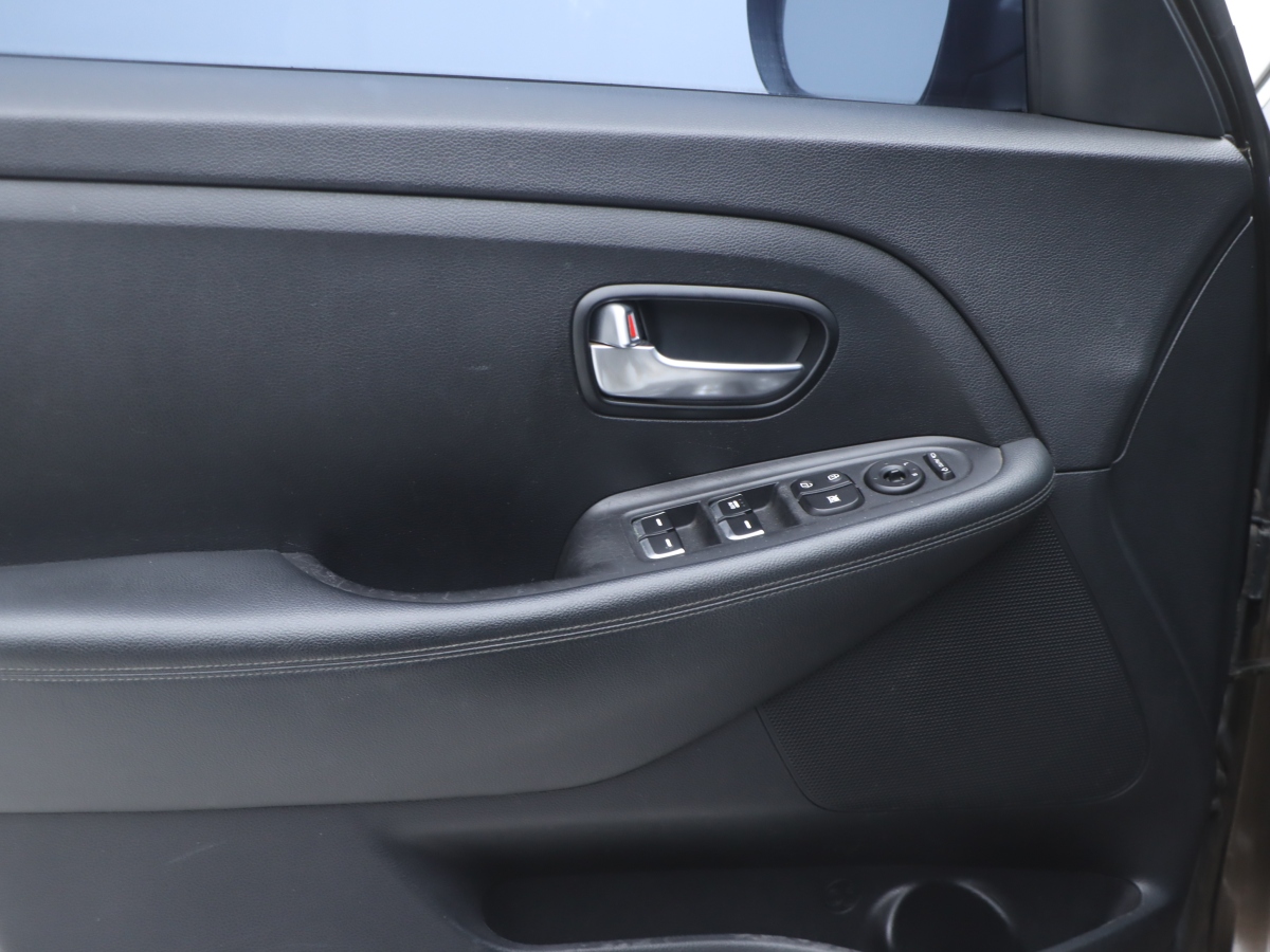 起亚 佳乐 2016 汽车图片 #6