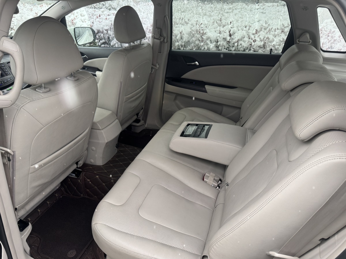 BYD e6 2016 #6 BYD e6 2016 car image #6