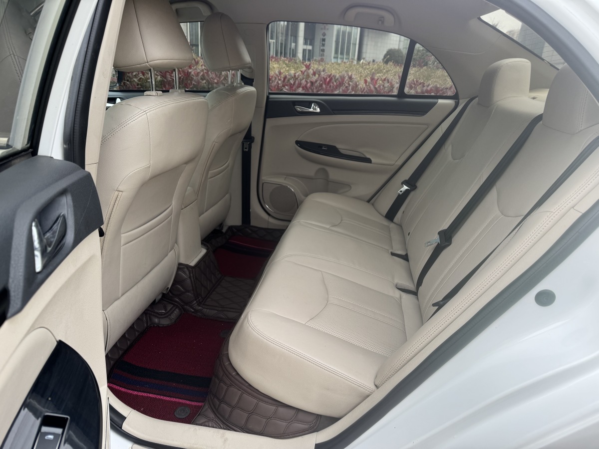 BYD e5 2018 car image #6