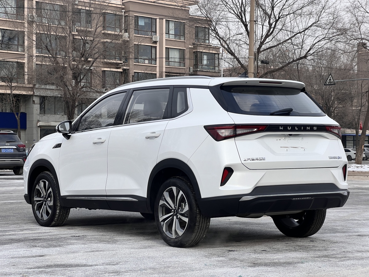 Wuling Asta 2024 #6 Wuling Asta 2024 car image #6