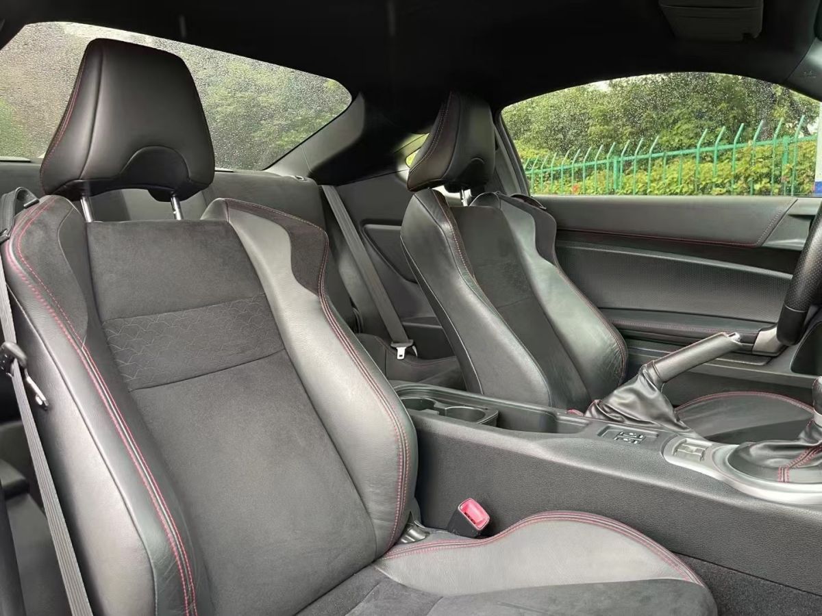 Toyota 86 2013 car image #6