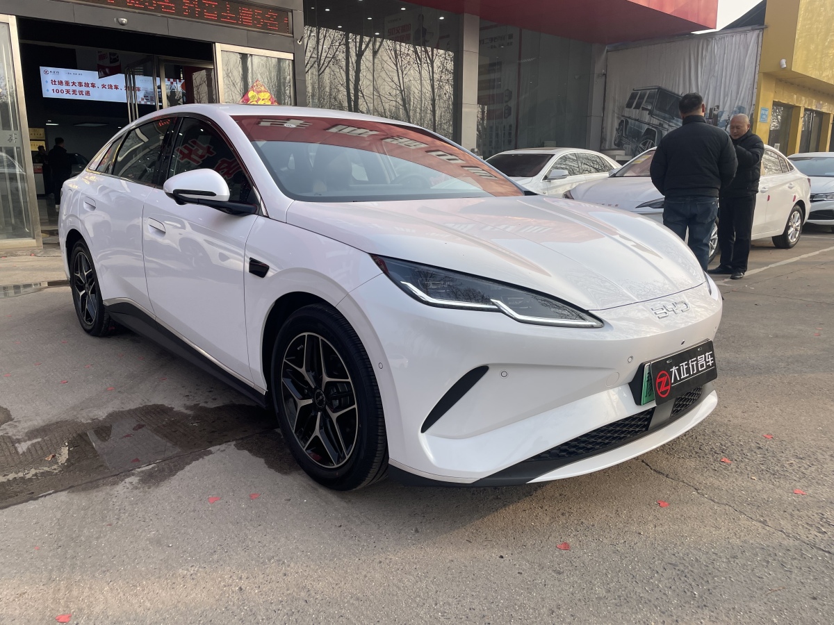 BYD 2025 #6 BYD 2025 immagine di auto #6