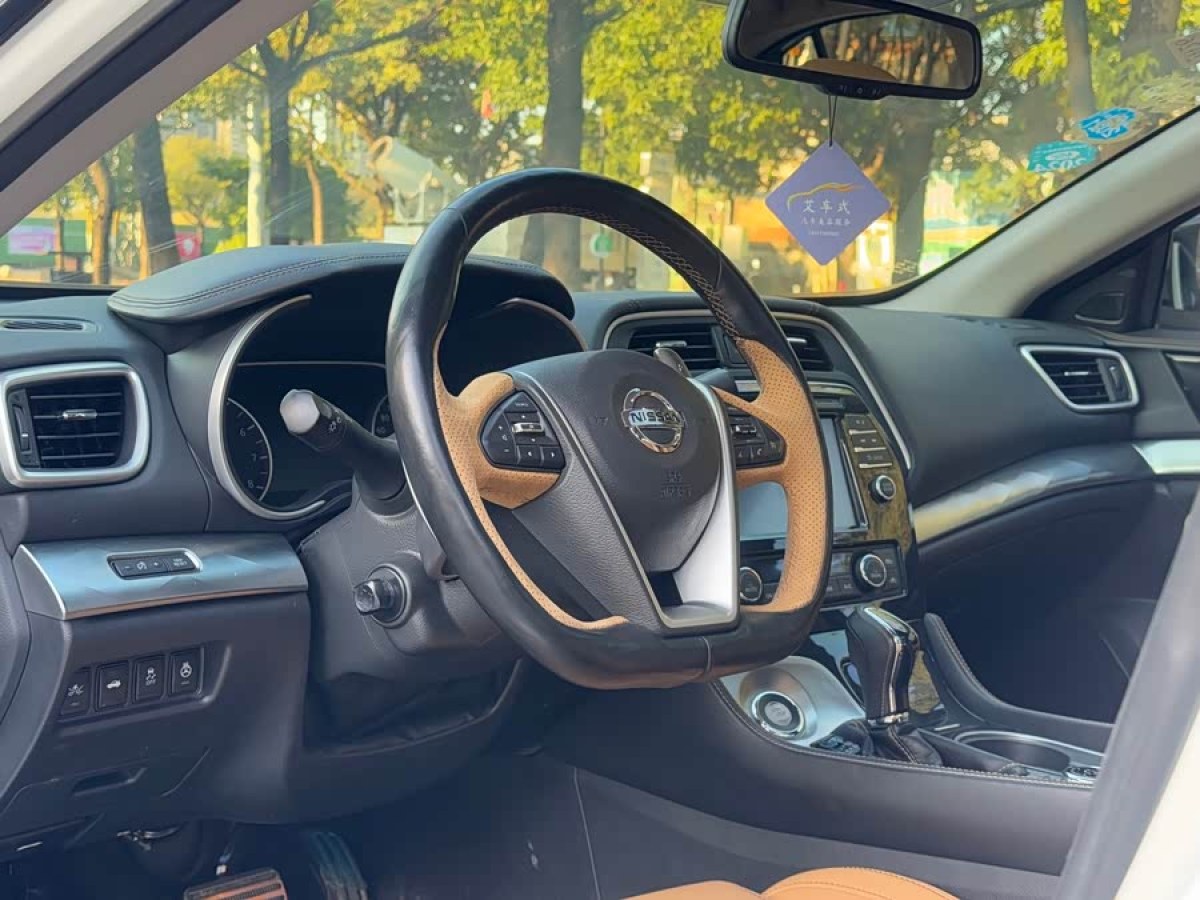 Nissan Maxima 2017 immagine di auto #6