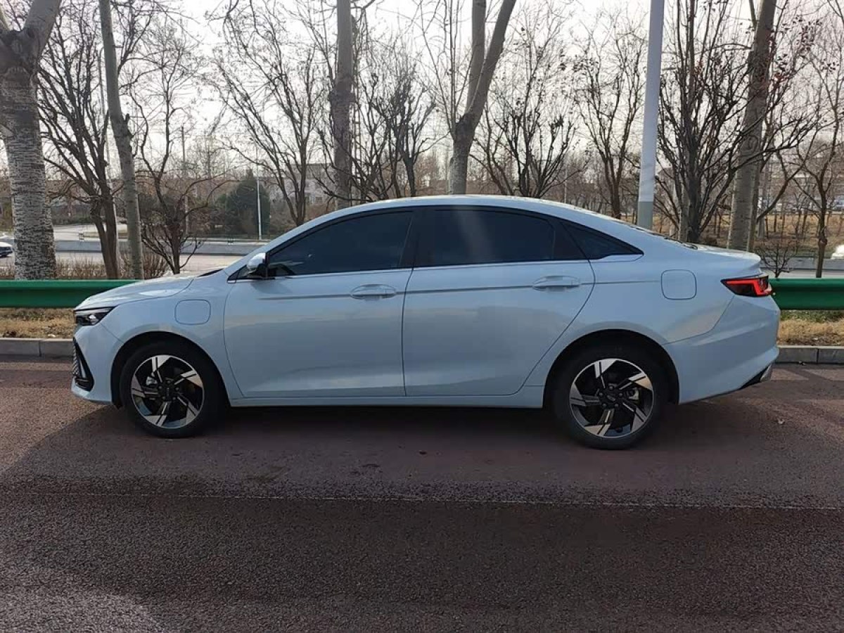 GEELY 2022 car image #6
