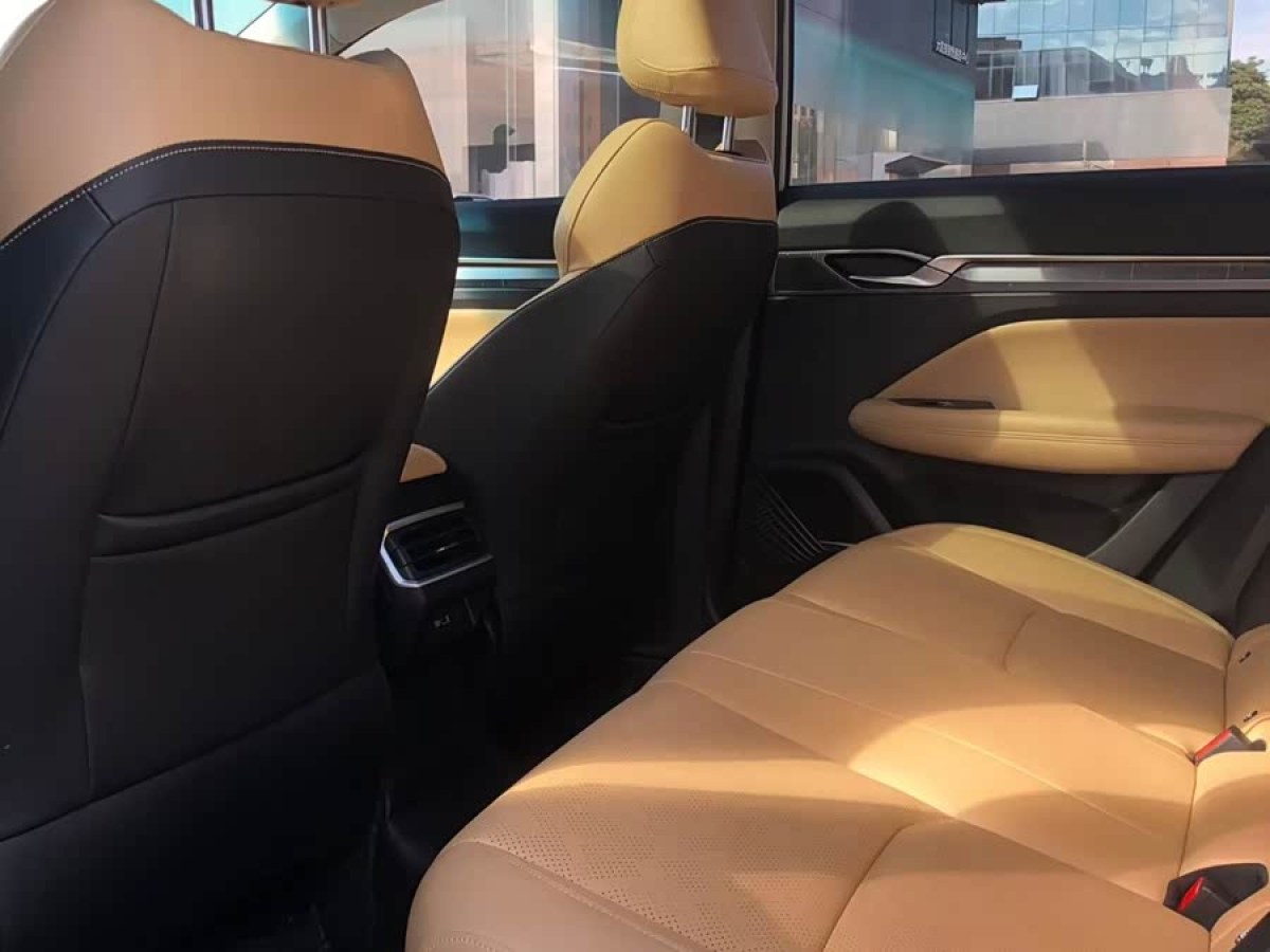 GEELY 2023 #6 GEELY 2023 car image #6