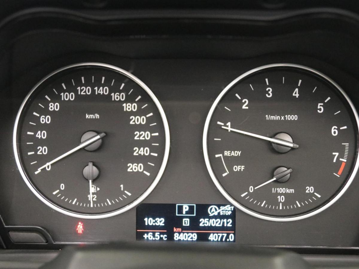 BMW 2 Series (Imported) 2017 imagen de coche #6