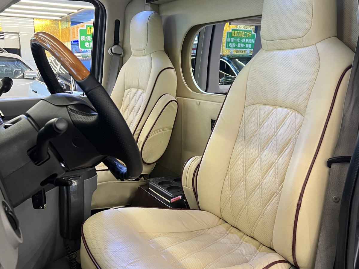 Ford E350 2009 image de voiture #6