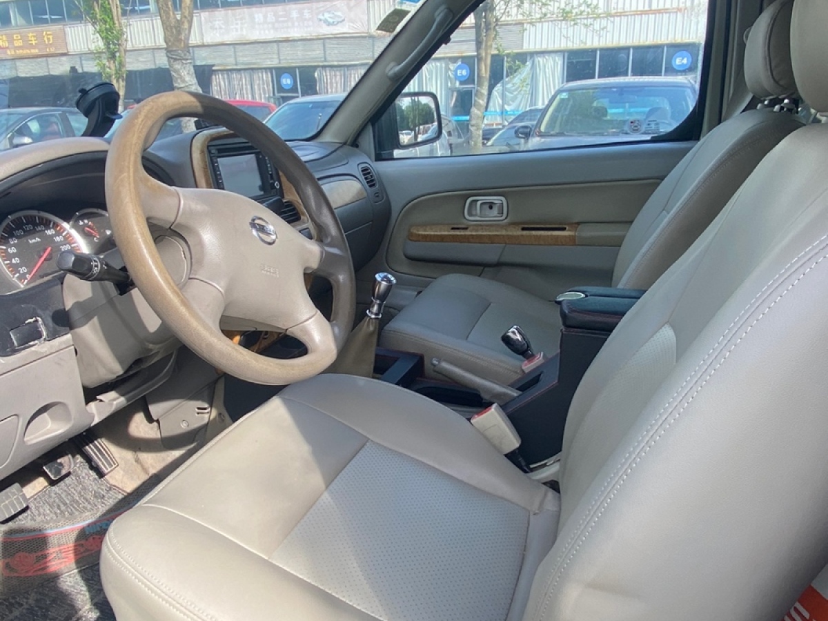 日产 日产帕拉丁 2007 汽车图片 #6