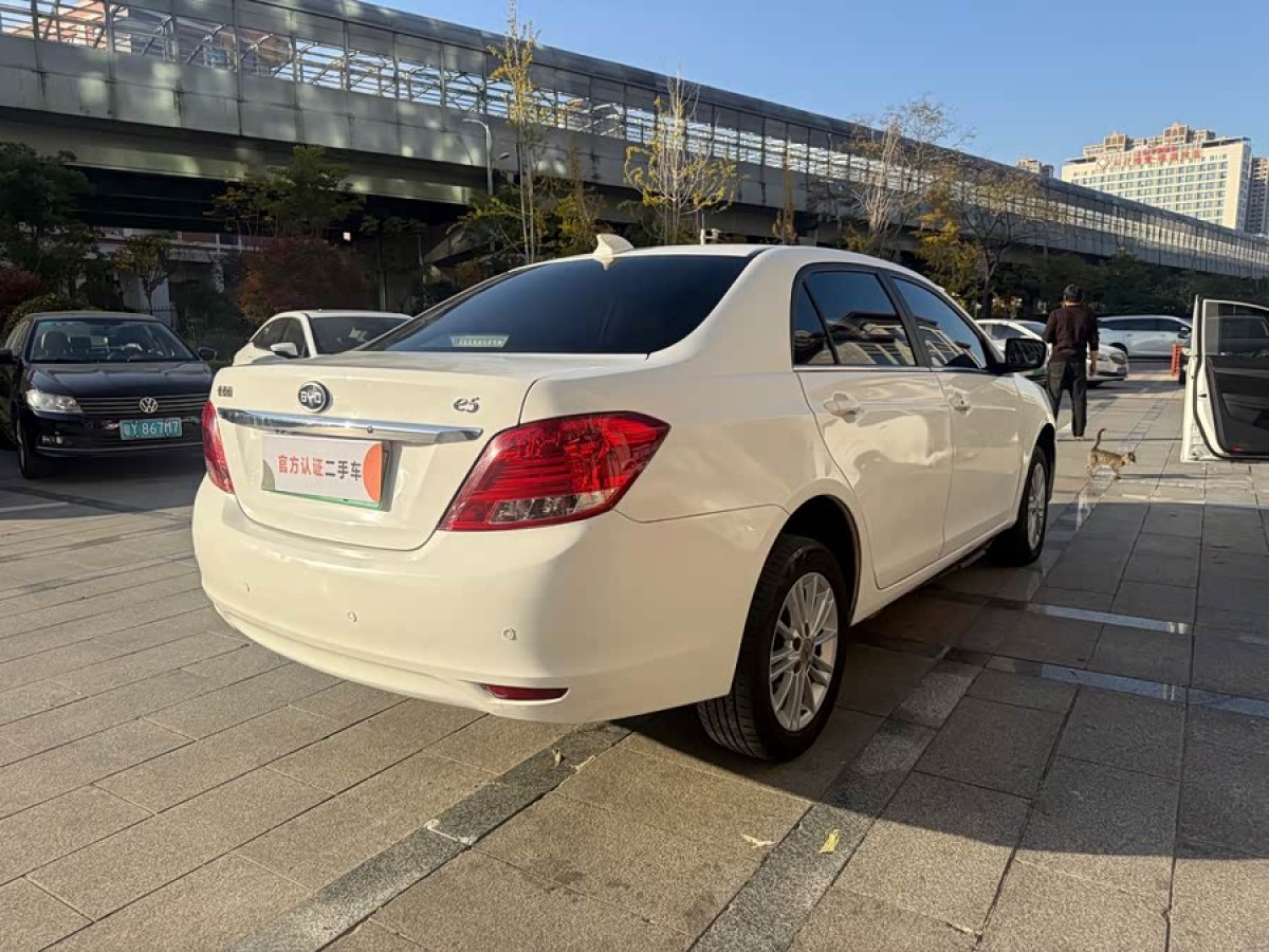 BYD e5 2019 #6 BYD e5 2019 صورة سيارة #6
