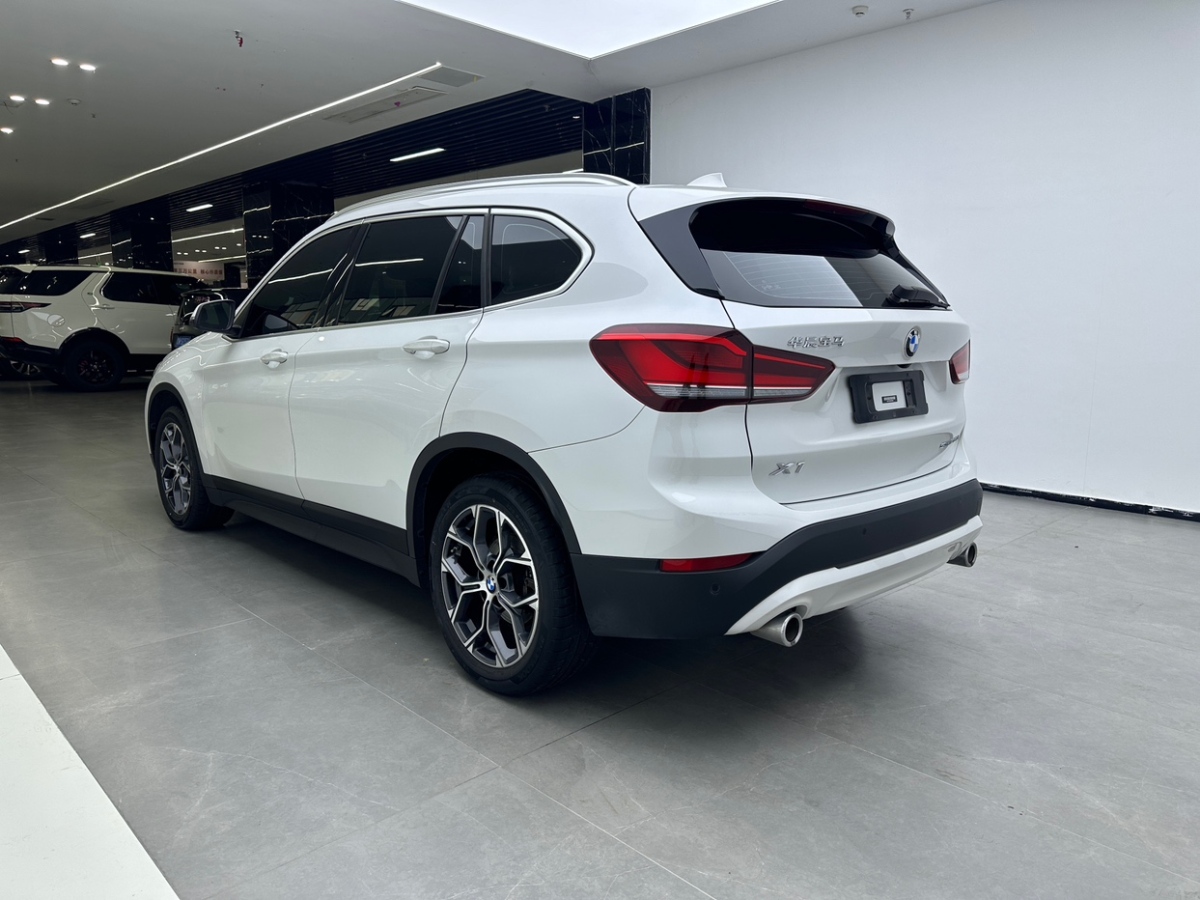 BMW X1 2022 صورة سيارة #6