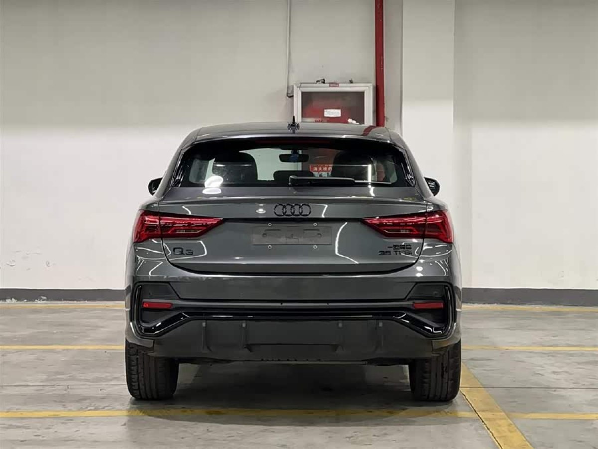 Audi Q3 Sportback 2023 #6 Audi Q3 Sportback 2023 car image #6