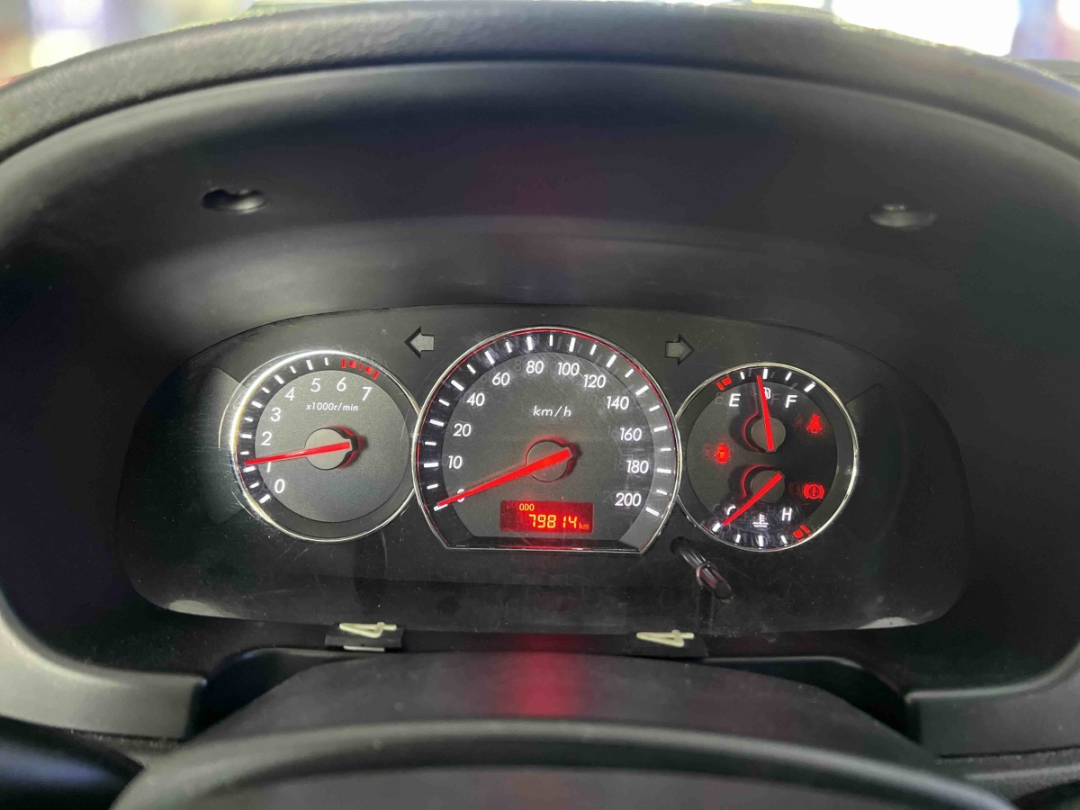 Changan Alsvin V3 2015 immagine di auto #6