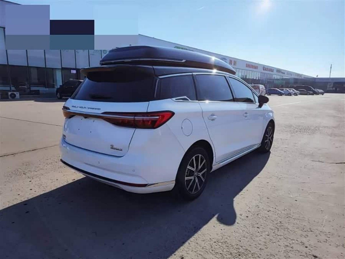 BYD Song MAX New Energy 2023 car image #6