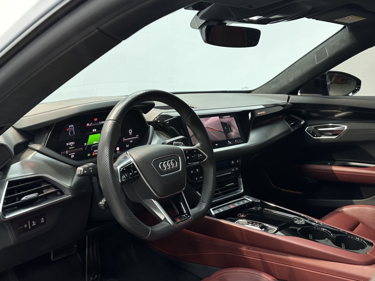 Audi RS e-tron GT 2022 #6 Audi RS e-tron GT 2022 car image #6