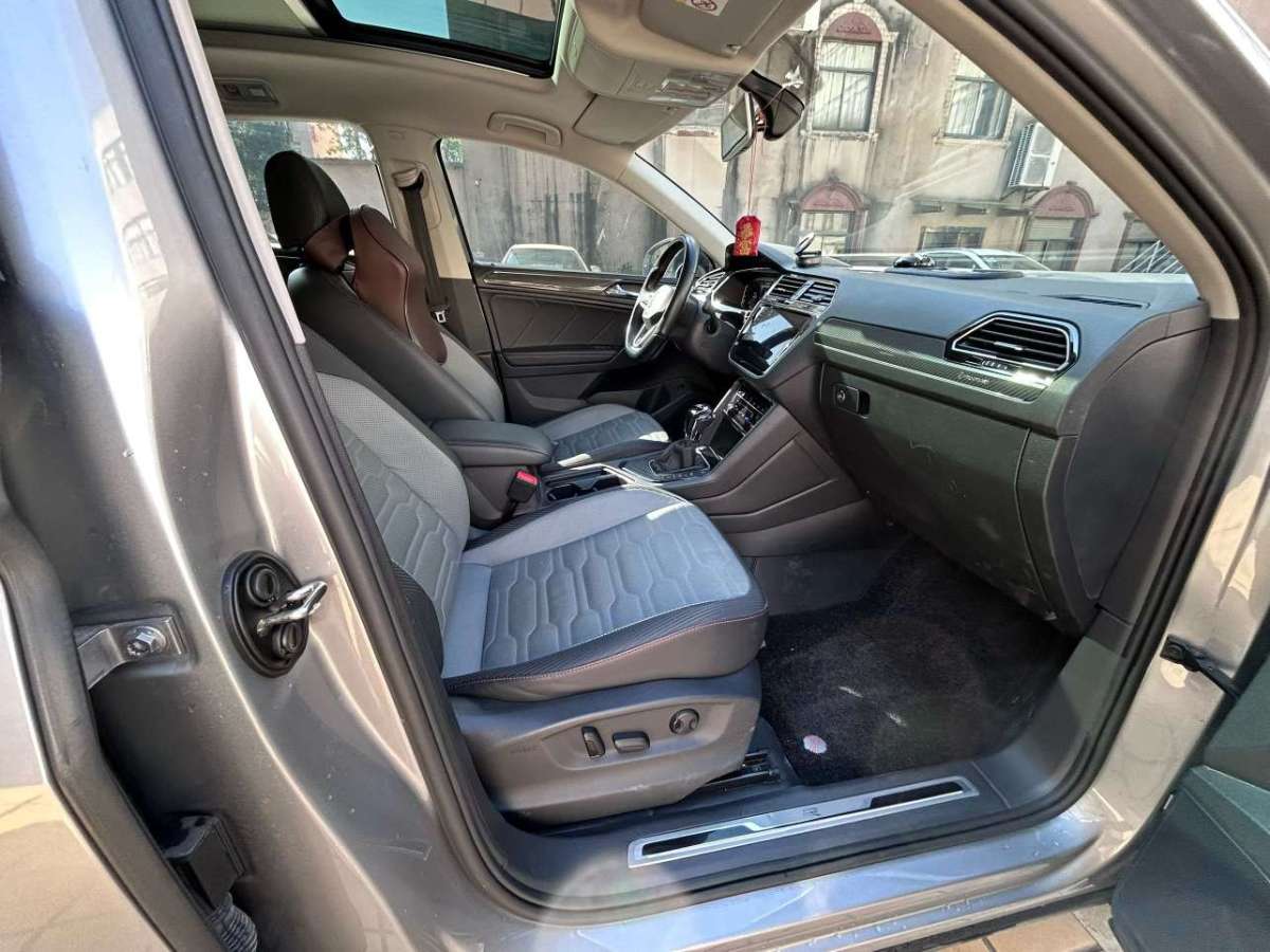 Volkswagen Tiguan X 2021 car image #6