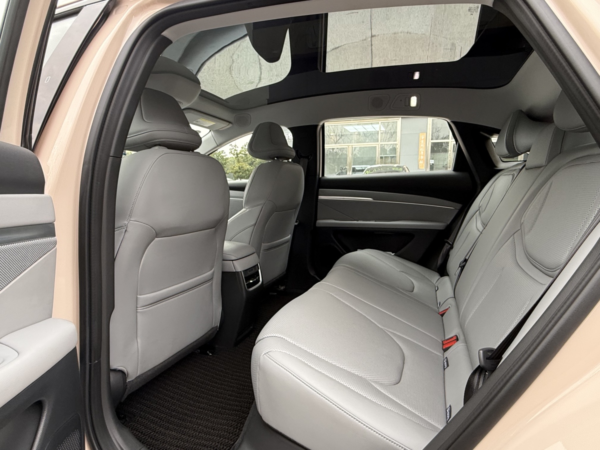 Xpeng MONA M03 2025 imagem de carro #6