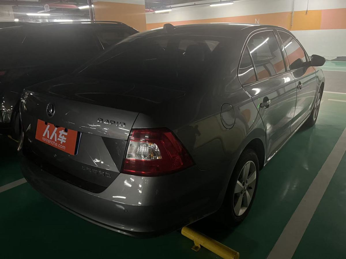 Skoda Rapid 2017 immagine di auto #6