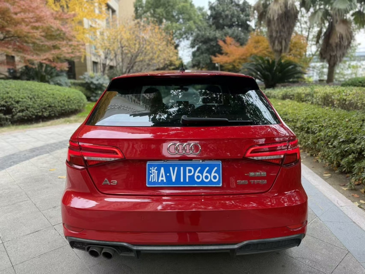Audi A3 2019 car image #6