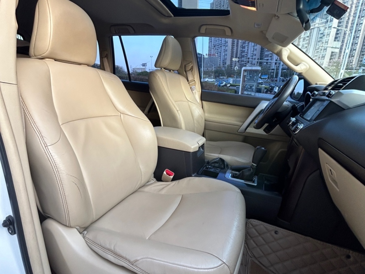 Toyota Land Cruiser Prado 2014 #6 Toyota Land Cruiser Prado 2014 car image #6