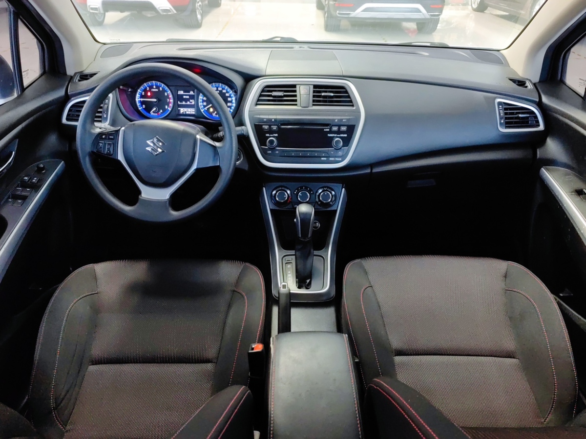 Suzuki S-Cross 2016 صورة سيارة #6