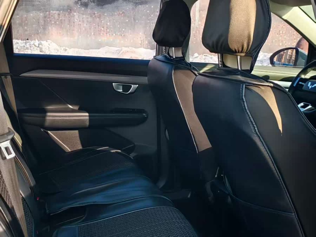 Wuling Asta 2023 #6 Wuling Asta 2023 car image #6