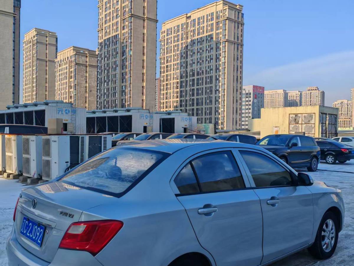 Changan Alsvin V3 2014 car image #6