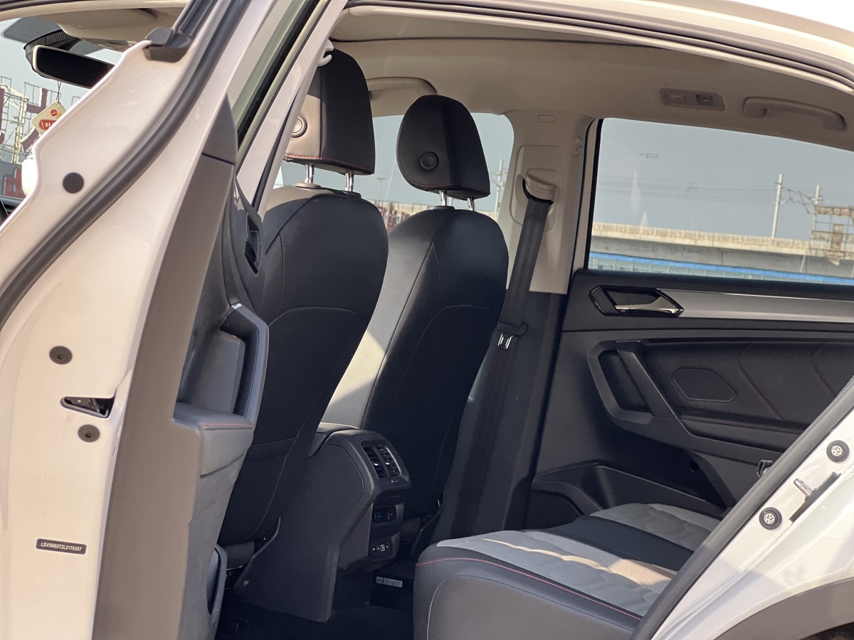 Volkswagen Tiguan X 2021 #6 Volkswagen Tiguan X 2021 car image #6
