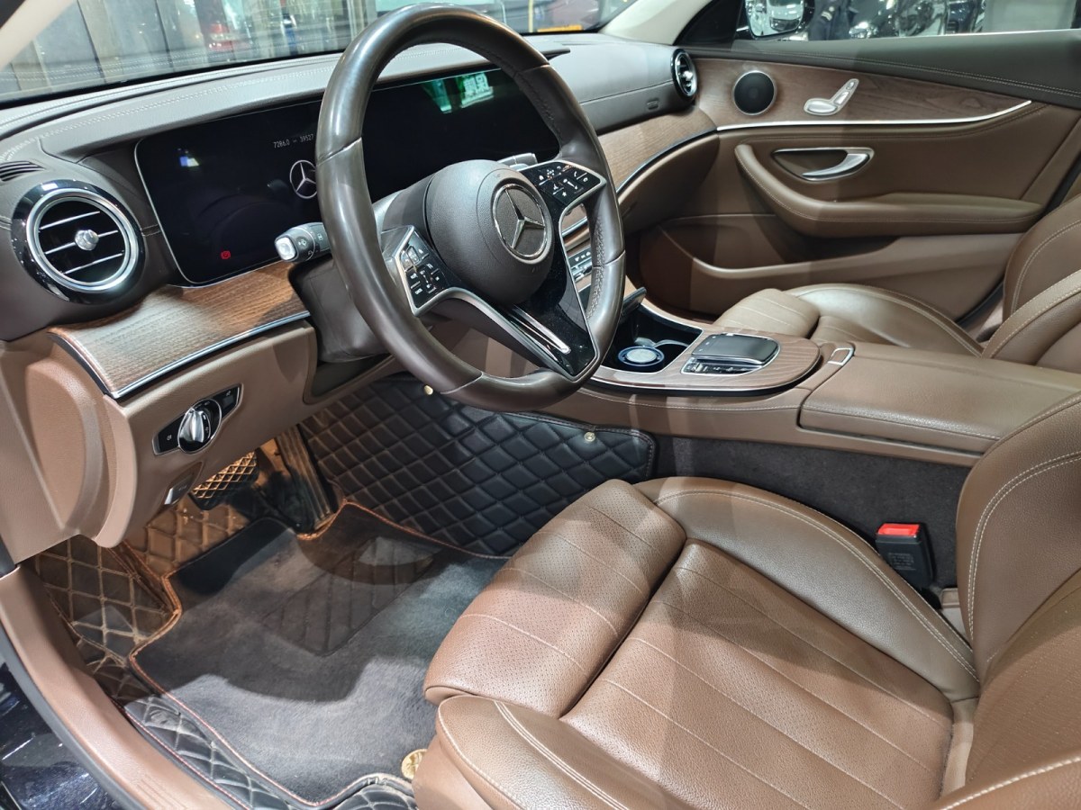 Mercedes-Benz 2023 car image #6