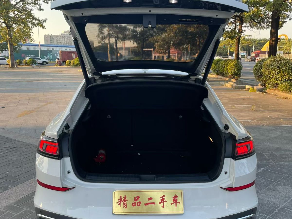 Volkswagen Lamando 2023 immagine di auto #6