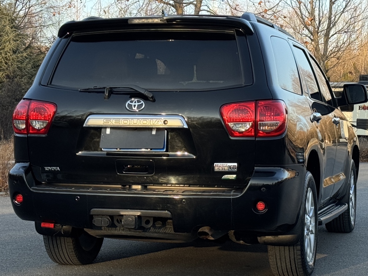 Toyota Sequoia 2015 #6 Toyota Sequoia 2015 immagine di auto #6